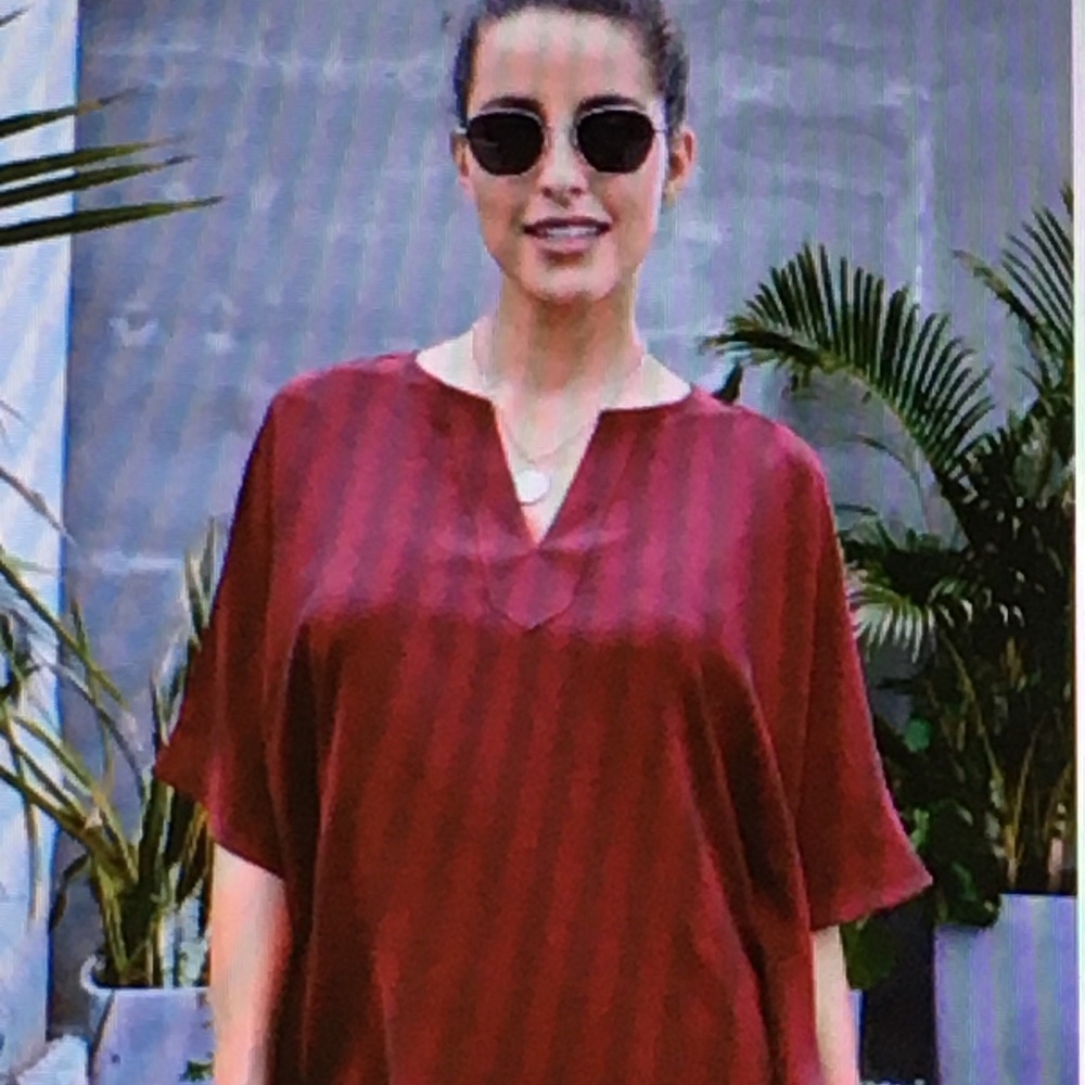 •Red High Low Kimono Blouse